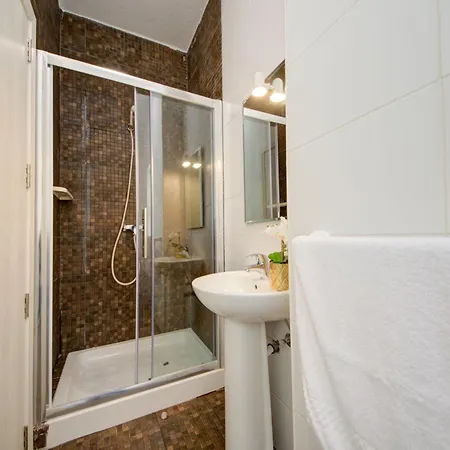 Exclusive 4-bedroom And Penthouse With Jacuzzi * 斯利马
