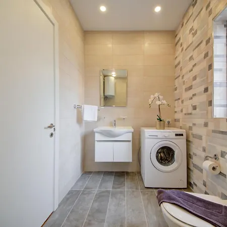 公寓 Exclusive 4-bedroom And Penthouse With Jacuzzi *