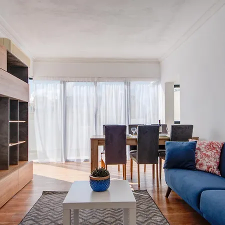 Exclusive 4-bedroom And Penthouse With Jacuzzi *