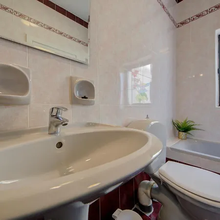 公寓 Exclusive 4-bedroom And Penthouse With Jacuzzi 斯利马