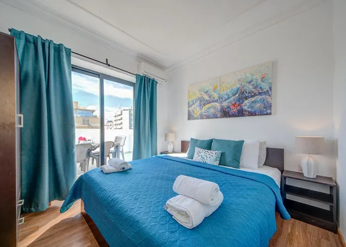 Exclusive 4-bedroom And Penthouse With Jacuzzi * Sliema